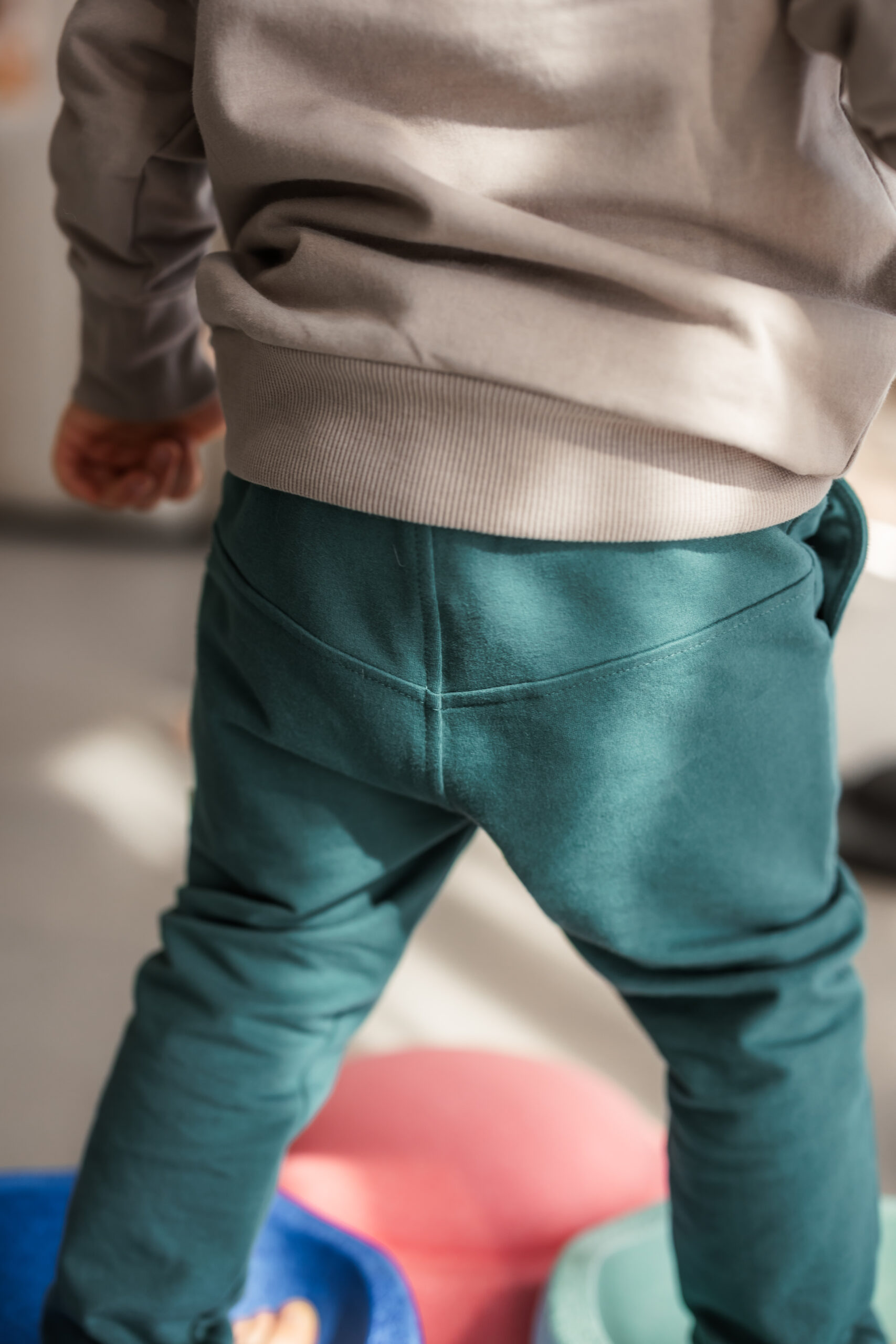 Sweat-Pants "Milo" dark green – Bild 4