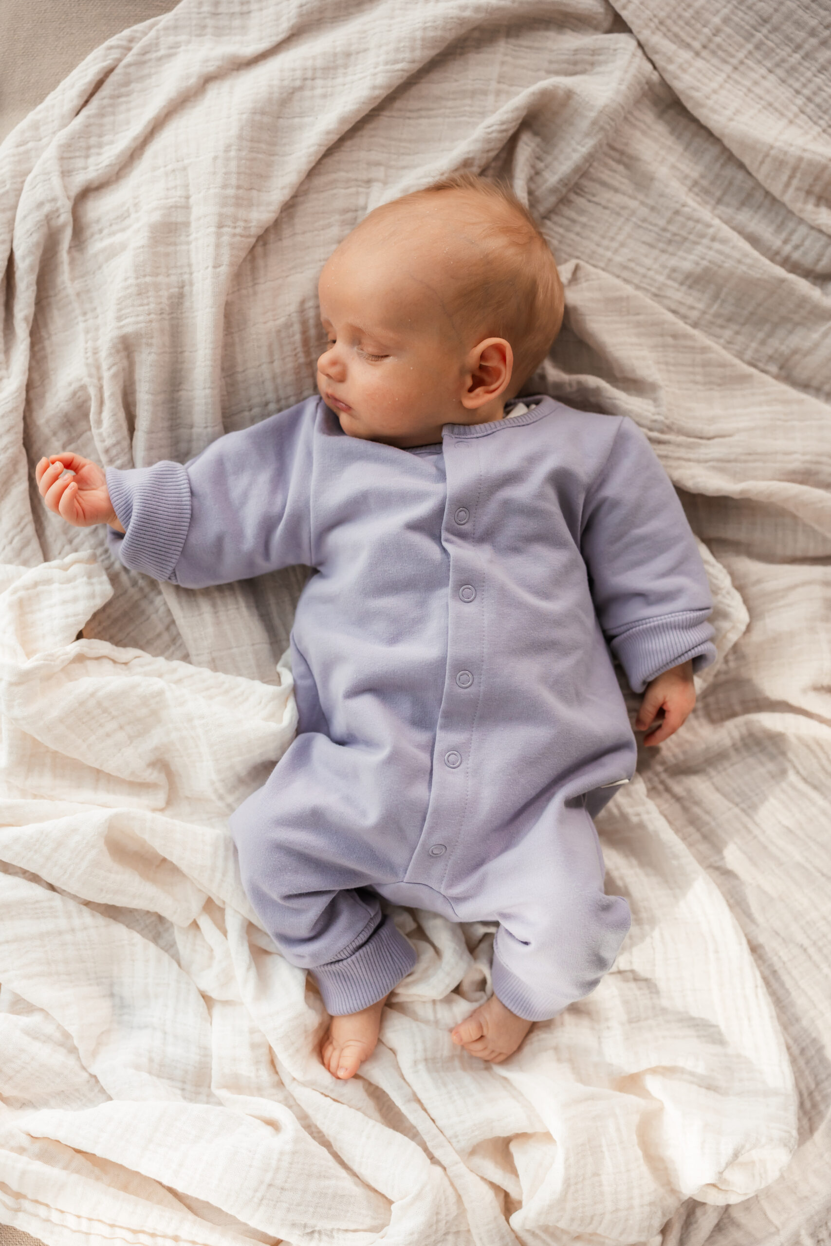 Sweat Strampler „Lou“ – Bild 12