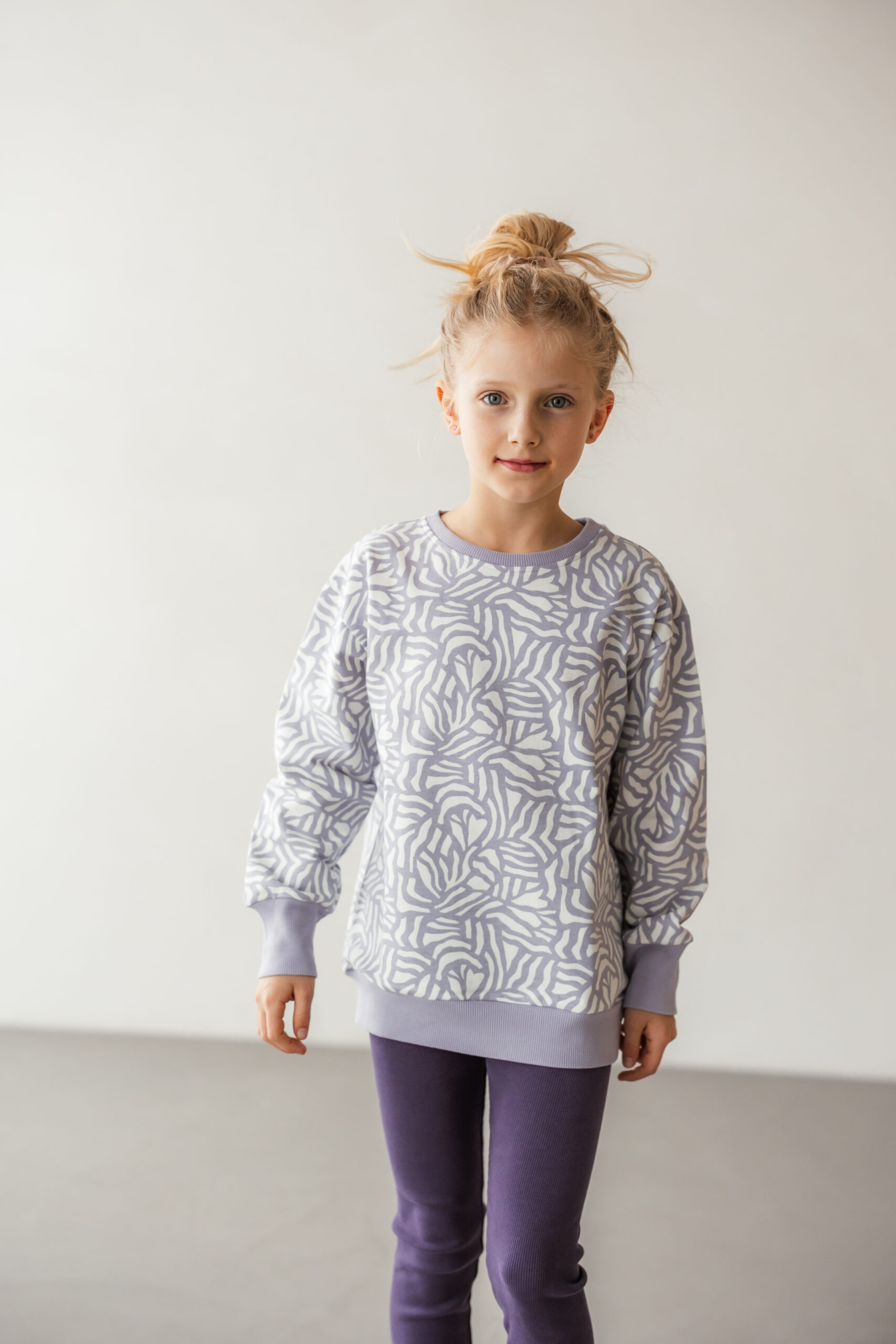 Sweatshirt "Mika" lavender – Bild 1