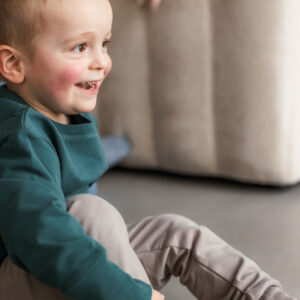 Sweatshirt "Mavi" dark green – Bild 5