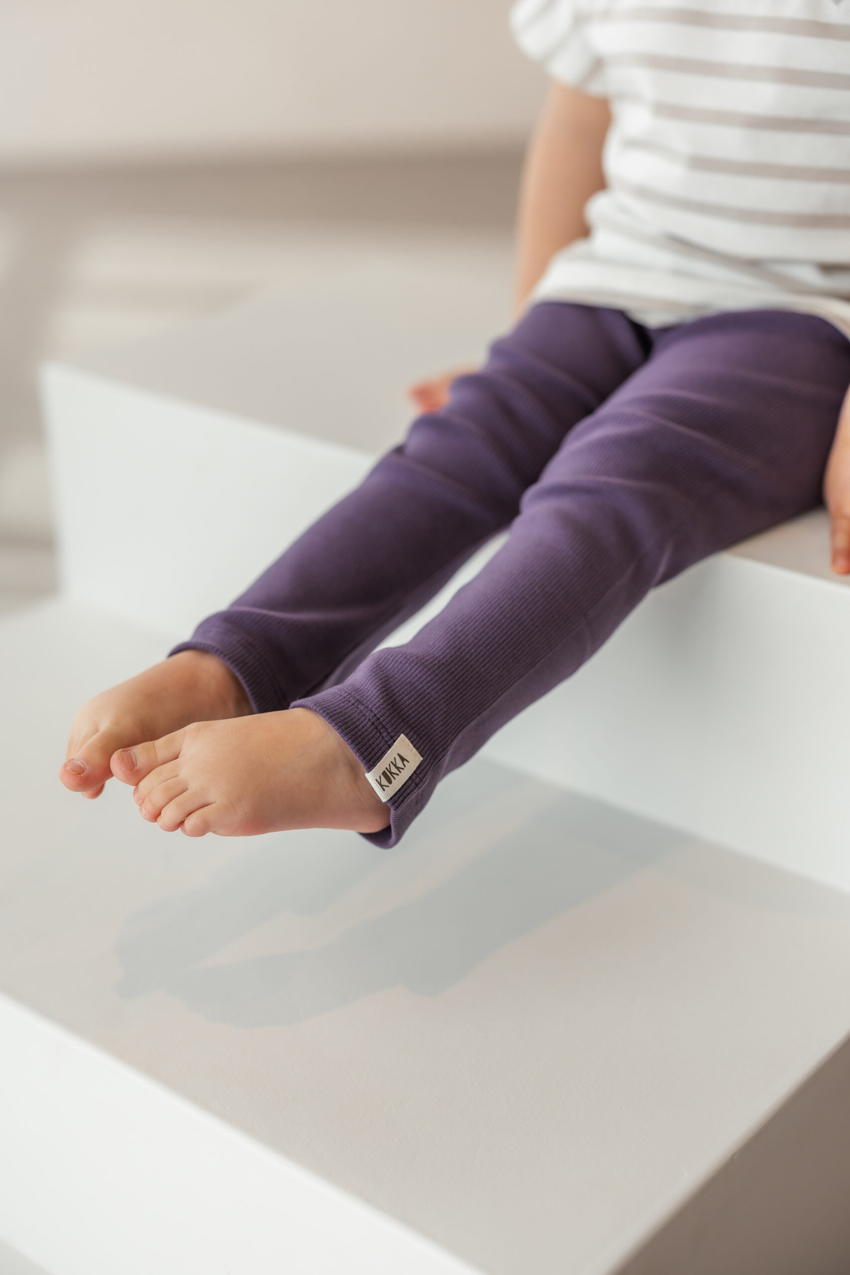 Rib Leggings "Noa" dark purple – Bild 1