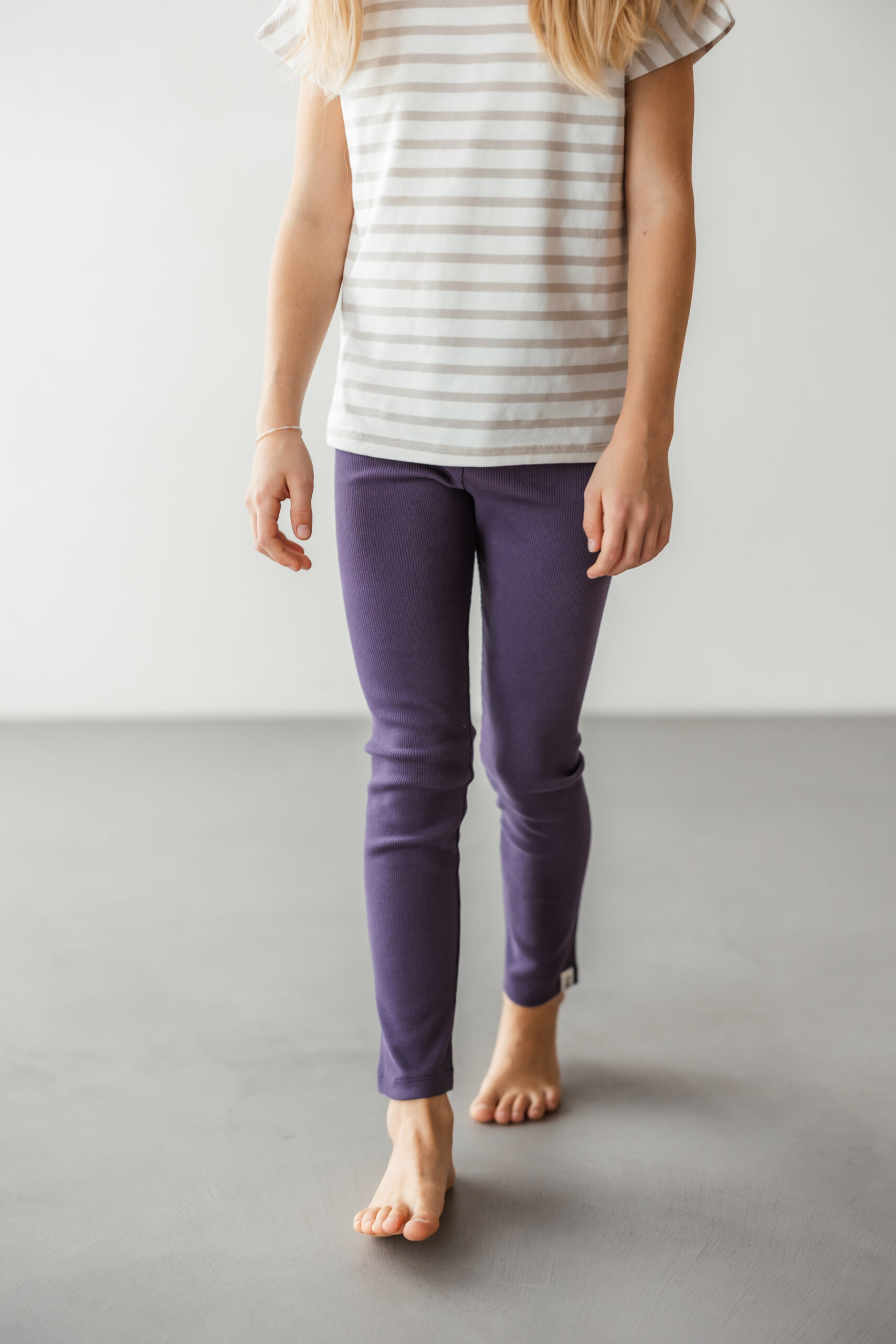 Rib Leggings "Noa" dark purple – Bild 5